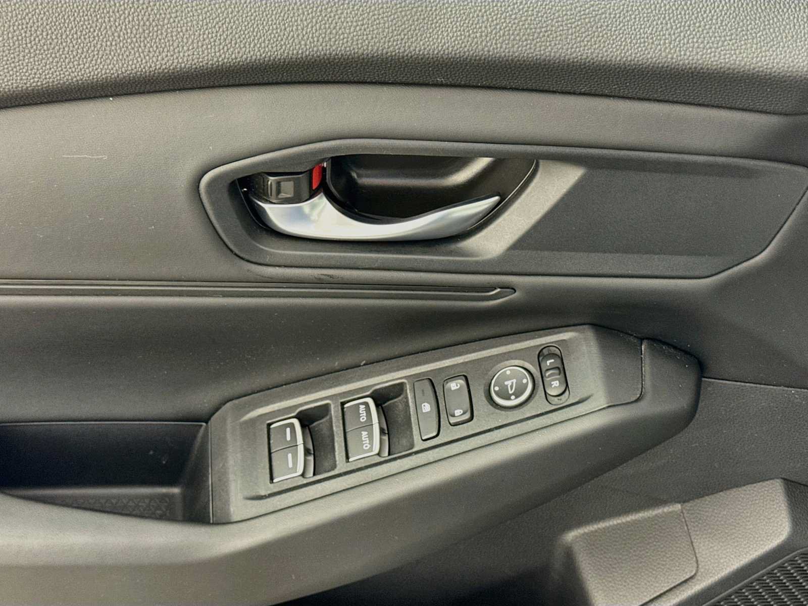 Certified 2024 Honda Accord EX image 17