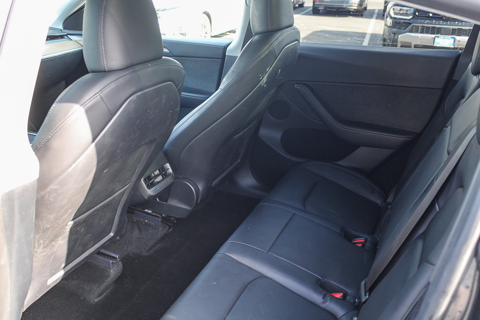 Used 2024 Tesla Model Y Long Range RWD image 18