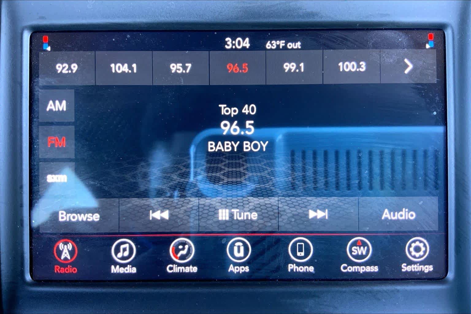 Used 2018 Dodge Charger SXT RWD image 35