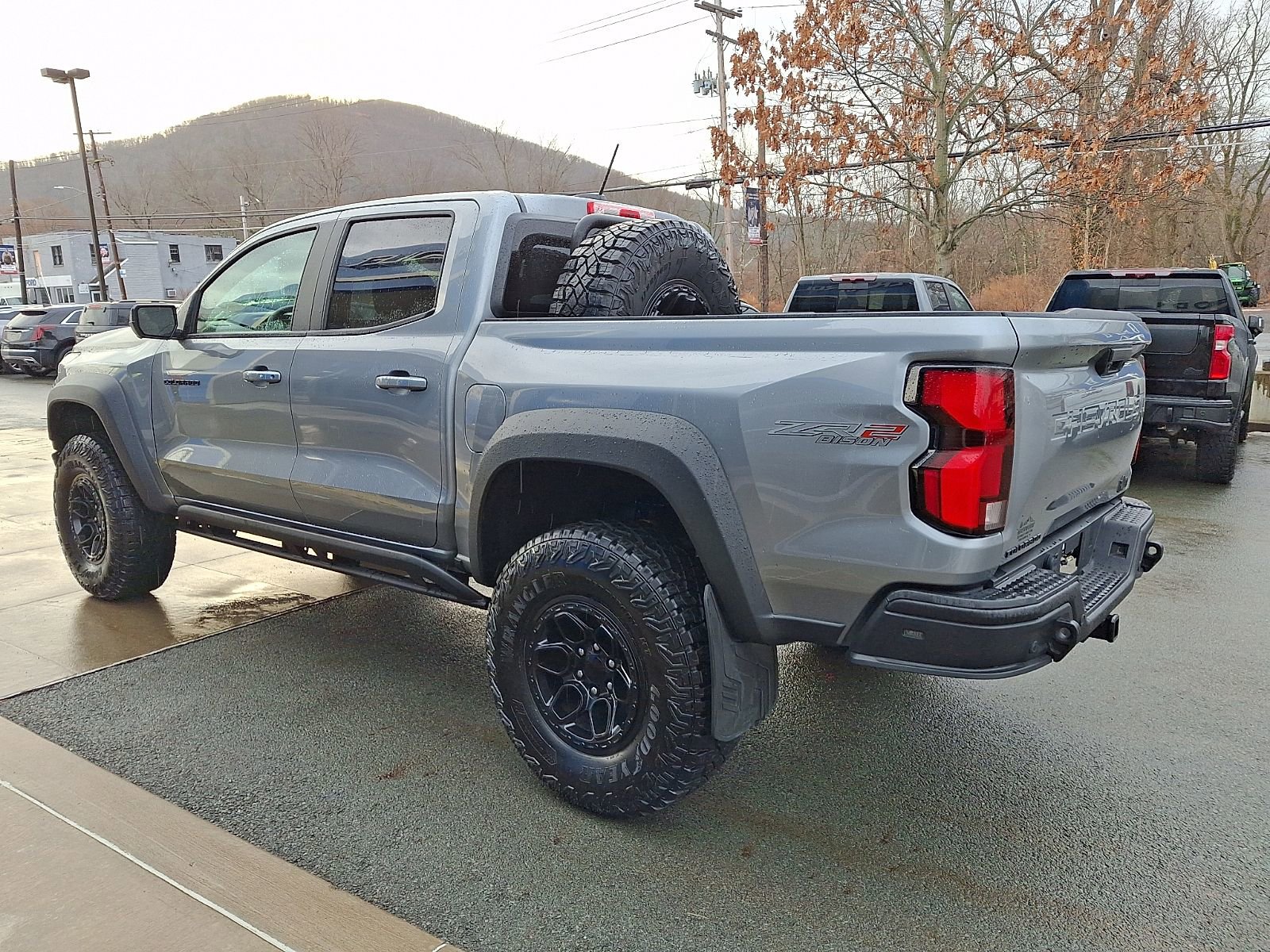 Used 2024 Chevrolet Colorado ZR2 w/ ZR2 Bison Edition image 4