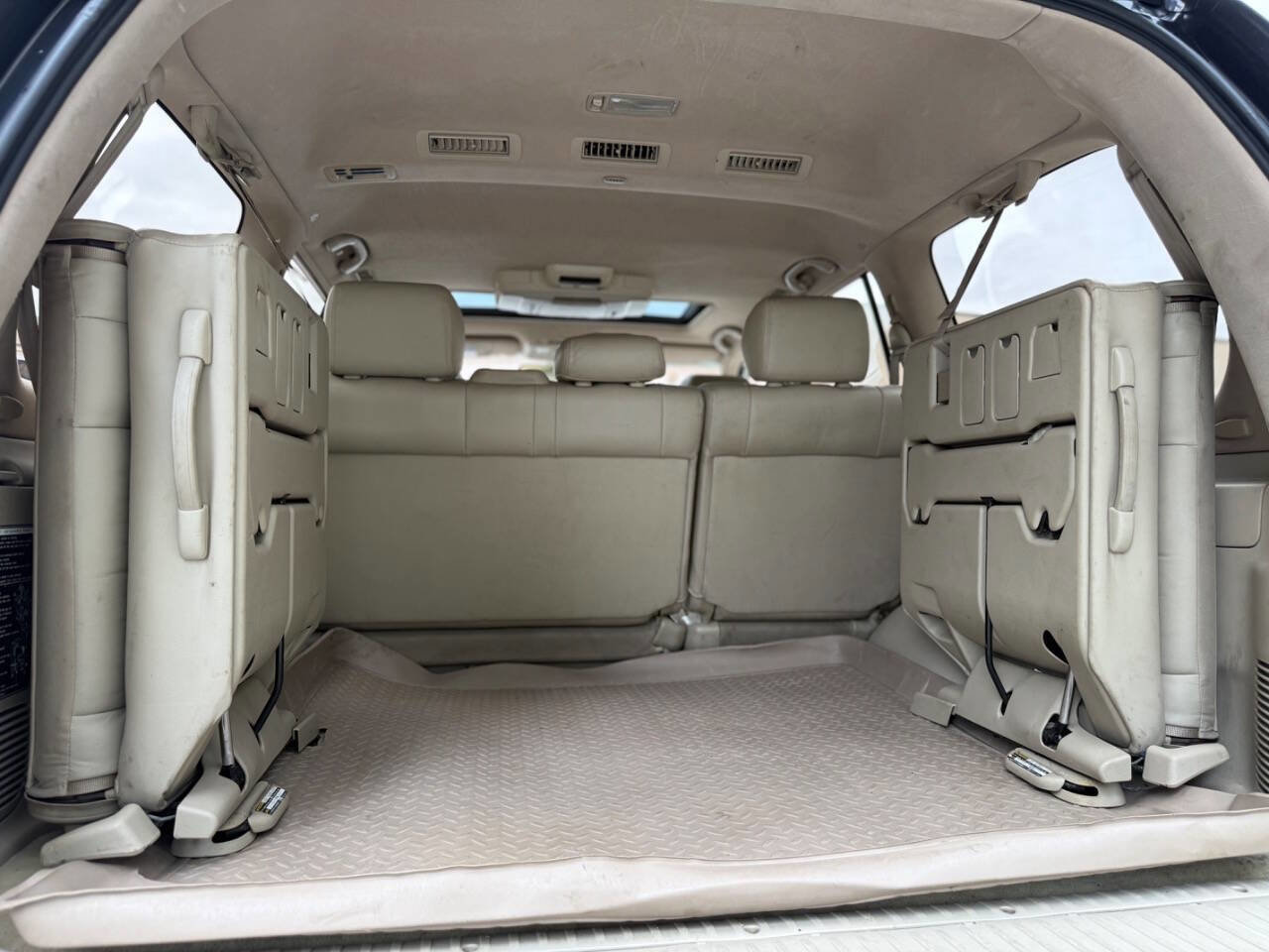 Used 2003 Lexus LX 470 4WD image 34