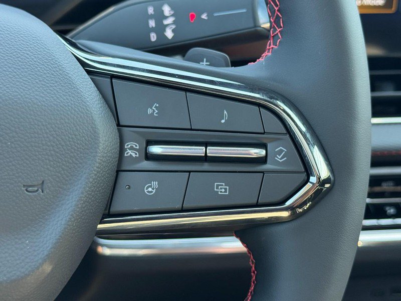 New 2027 Chevrolet Equinox RS w/ Safety and Technology Package AWD/4WD image 29