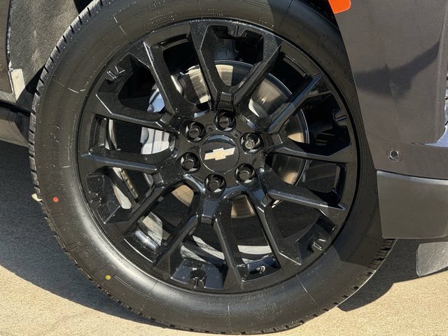 Used 2024 Chevrolet Tahoe High Country w/ Advanced Technology Package AWD/4WD image 37