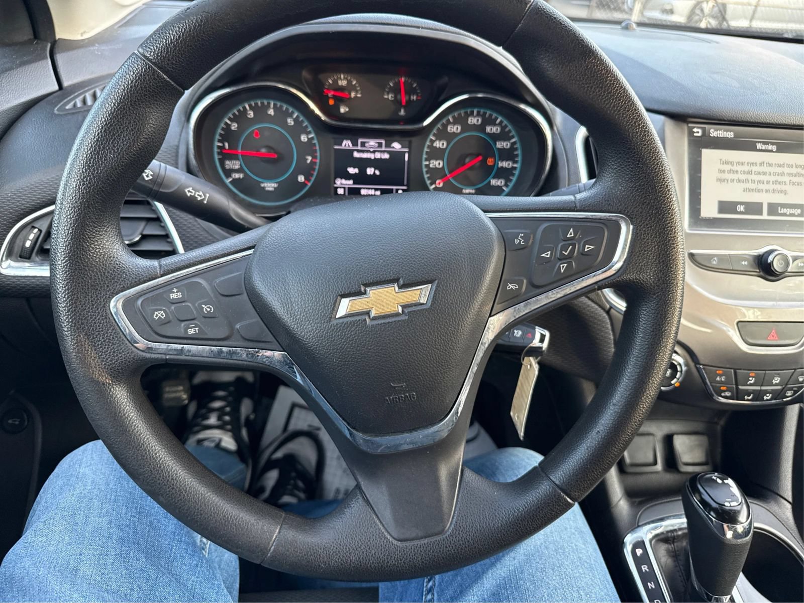 Used 2018 Chevrolet Cruze LT FWD image 17