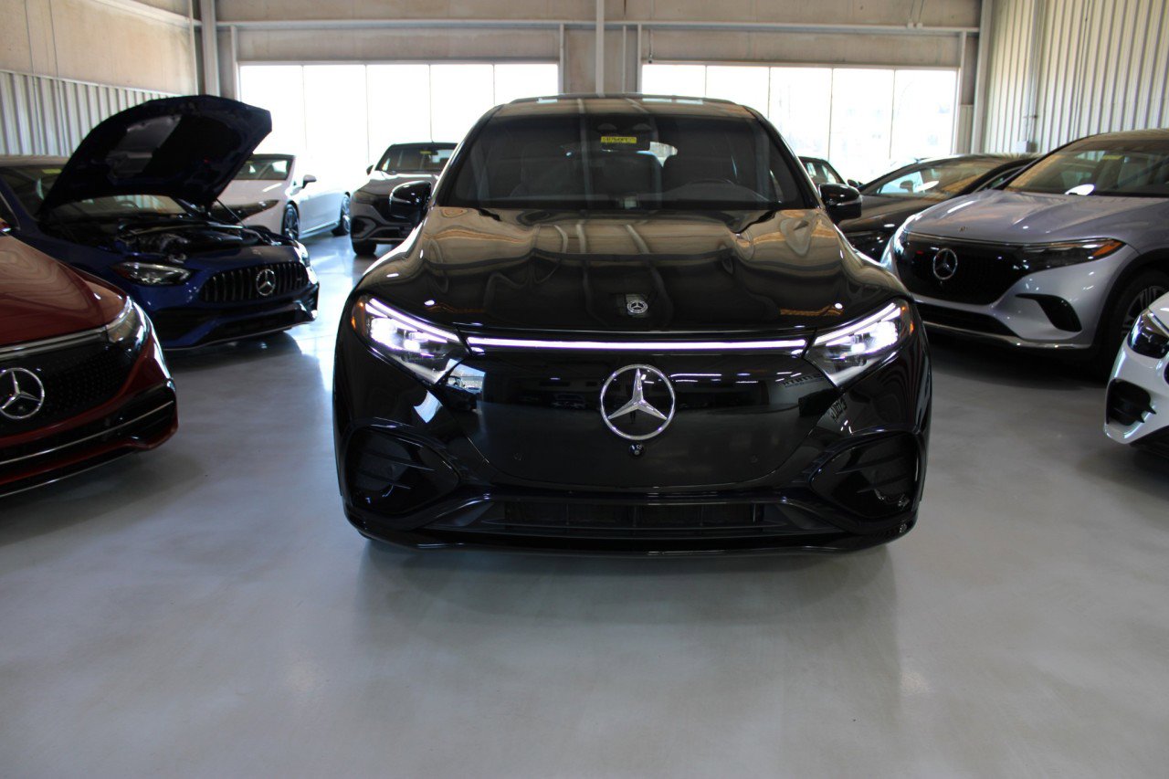 Used 2023 Mercedes-Benz EQS 580 4MATIC SUV image 41