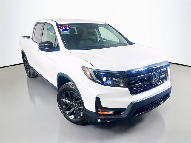 Used 2024 Honda Ridgeline Sport image 2