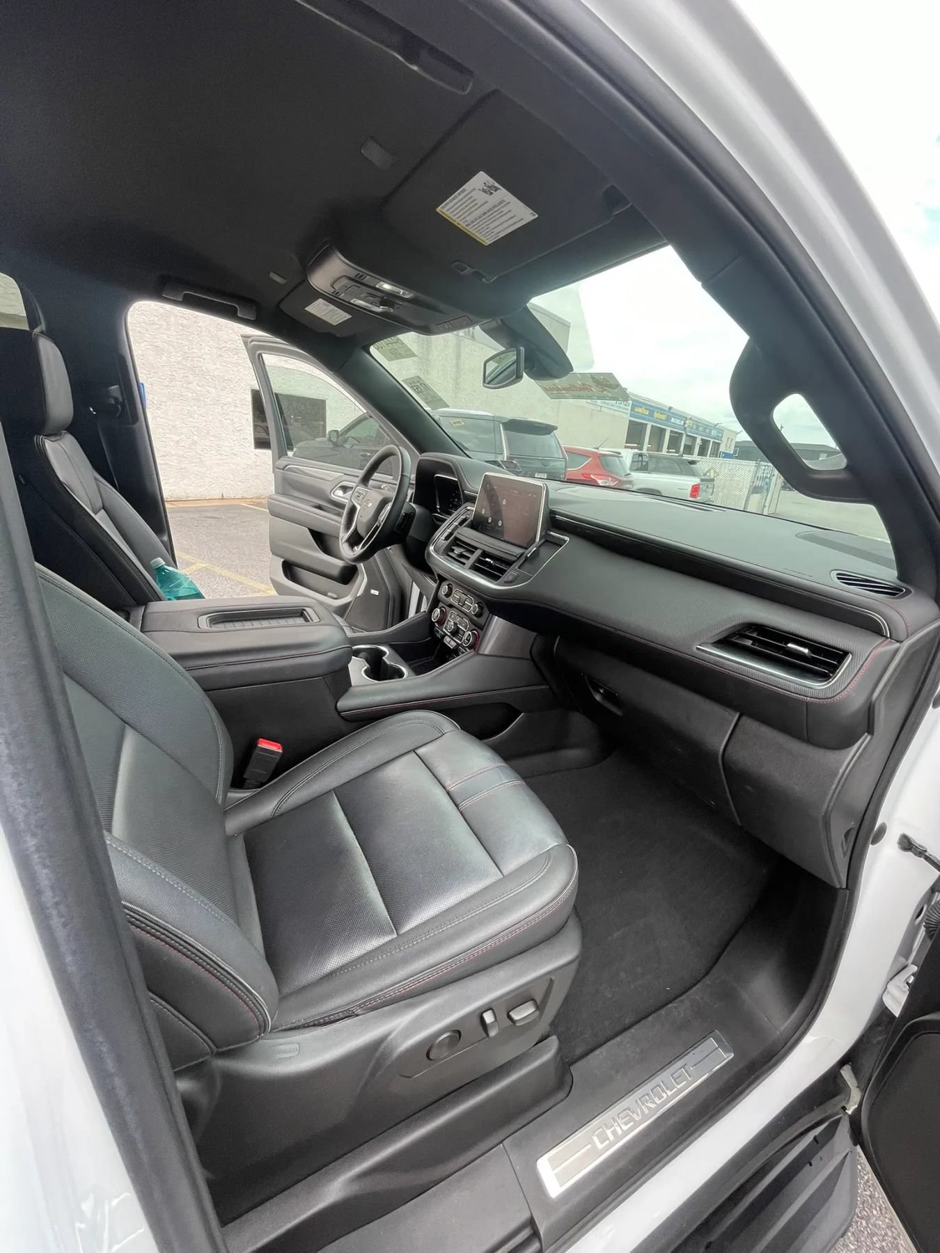 Used 2022 Chevrolet Tahoe RST w/ Luxury Package AWD/4WD image 23