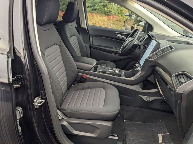 New 2024 Ford Edge SE w/ Black Appearance Package image 26