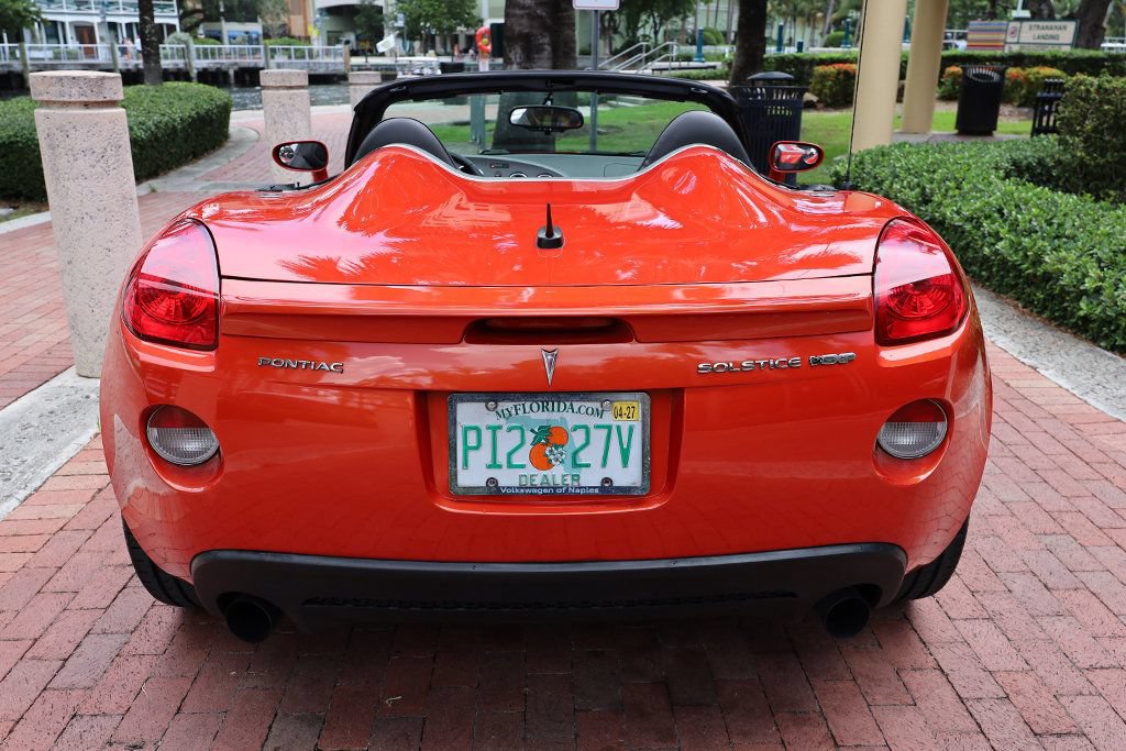 Used 2008 Pontiac Solstice GXP w/ Premium Package RWD image 21