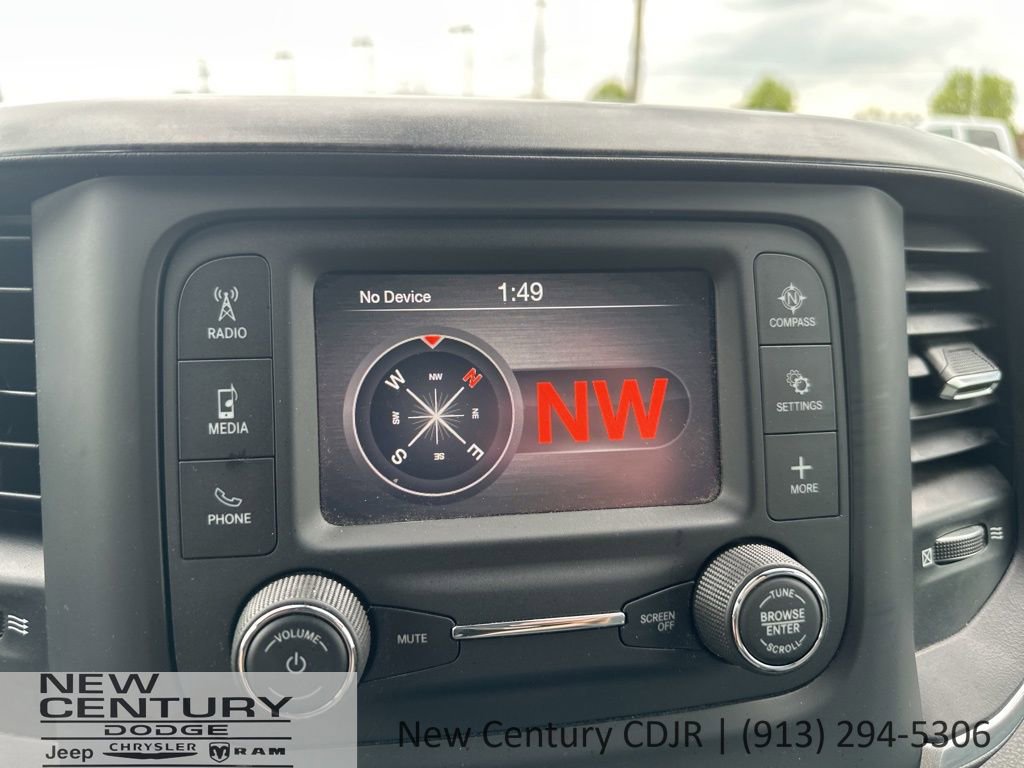 Used 2022 RAM 1500 Big Horn AWD/4WD image 30