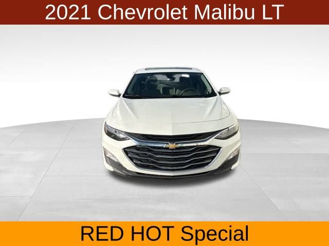 Used 2021 Chevrolet Malibu LT image 2