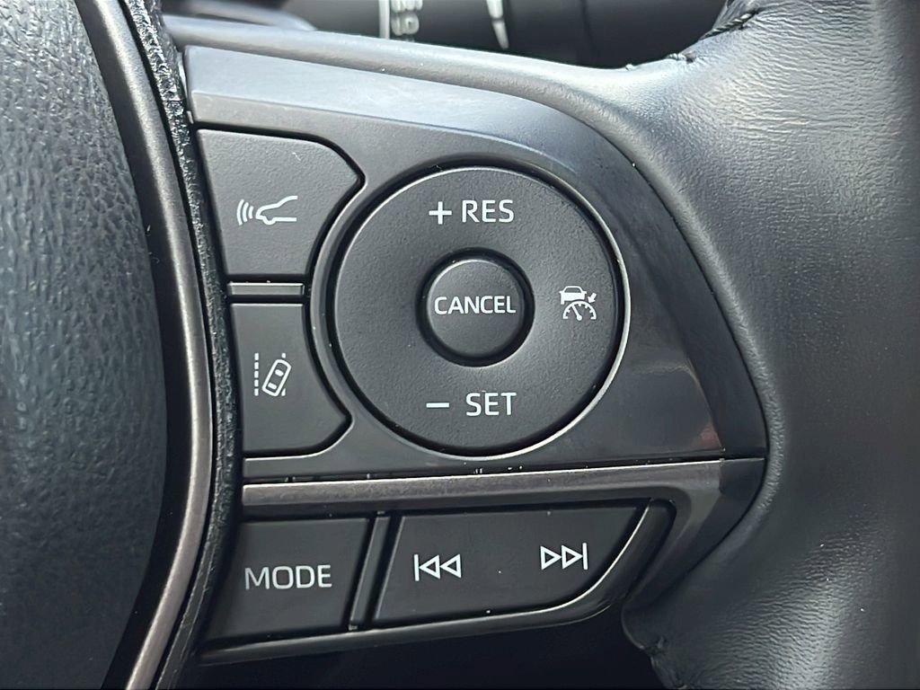 Used 2021 Toyota Camry XSE FWD image 20