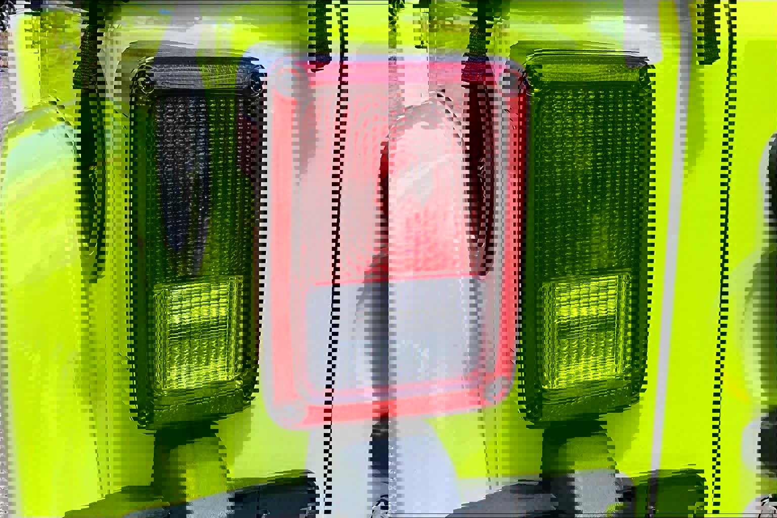 Used 2016 Jeep Wrangler Unlimited Sahara w/ Max Tow Package image 26