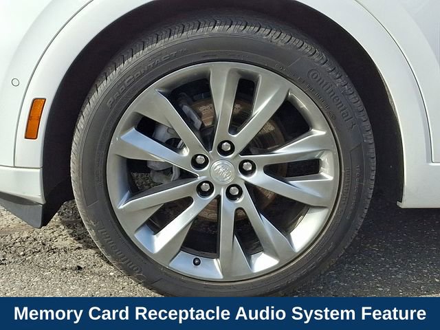 Used 2021 Buick Envision Avenir w/ Technology Package II image 28