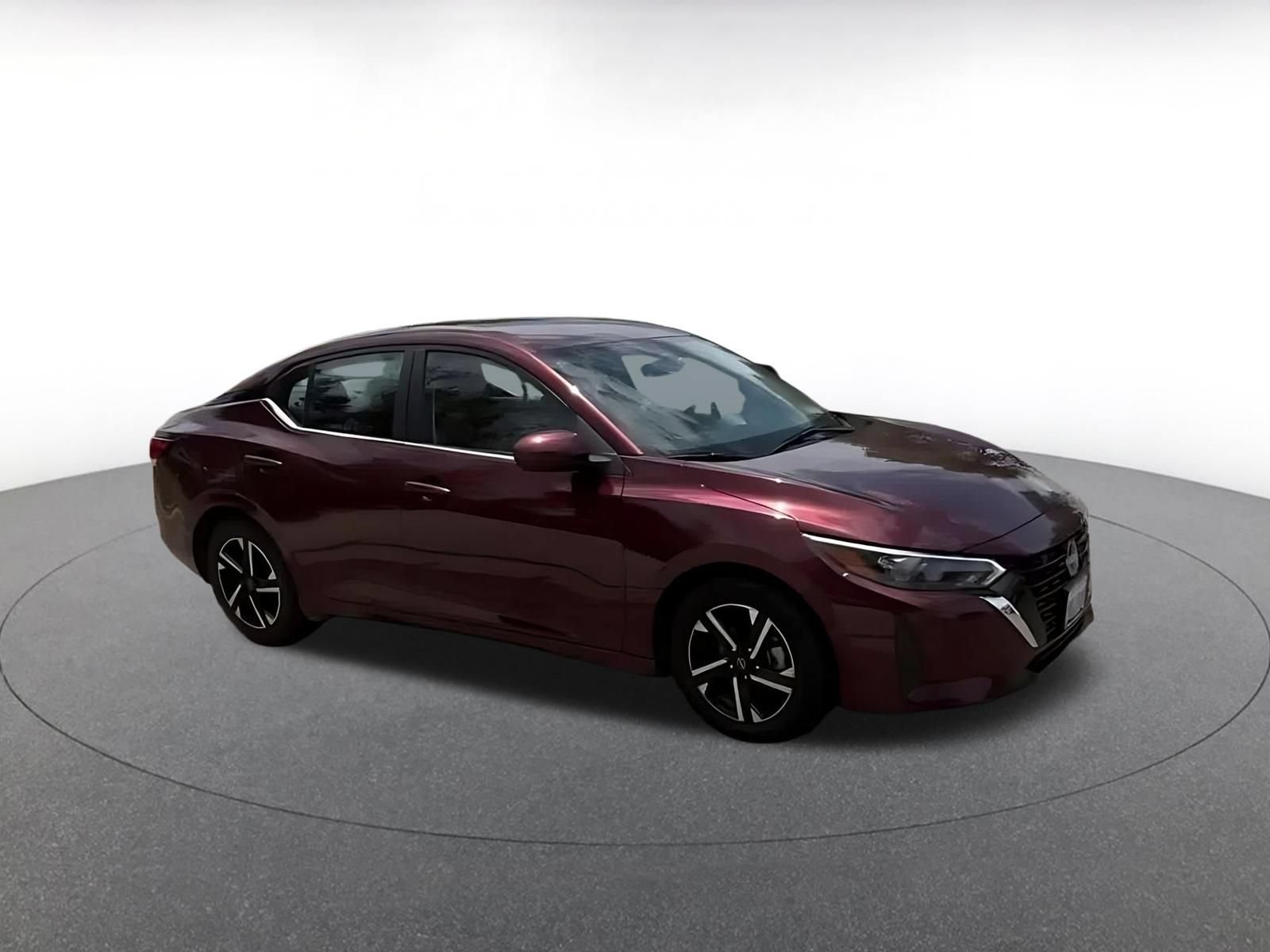 Used 2025 Nissan Sentra SV FWD image 2