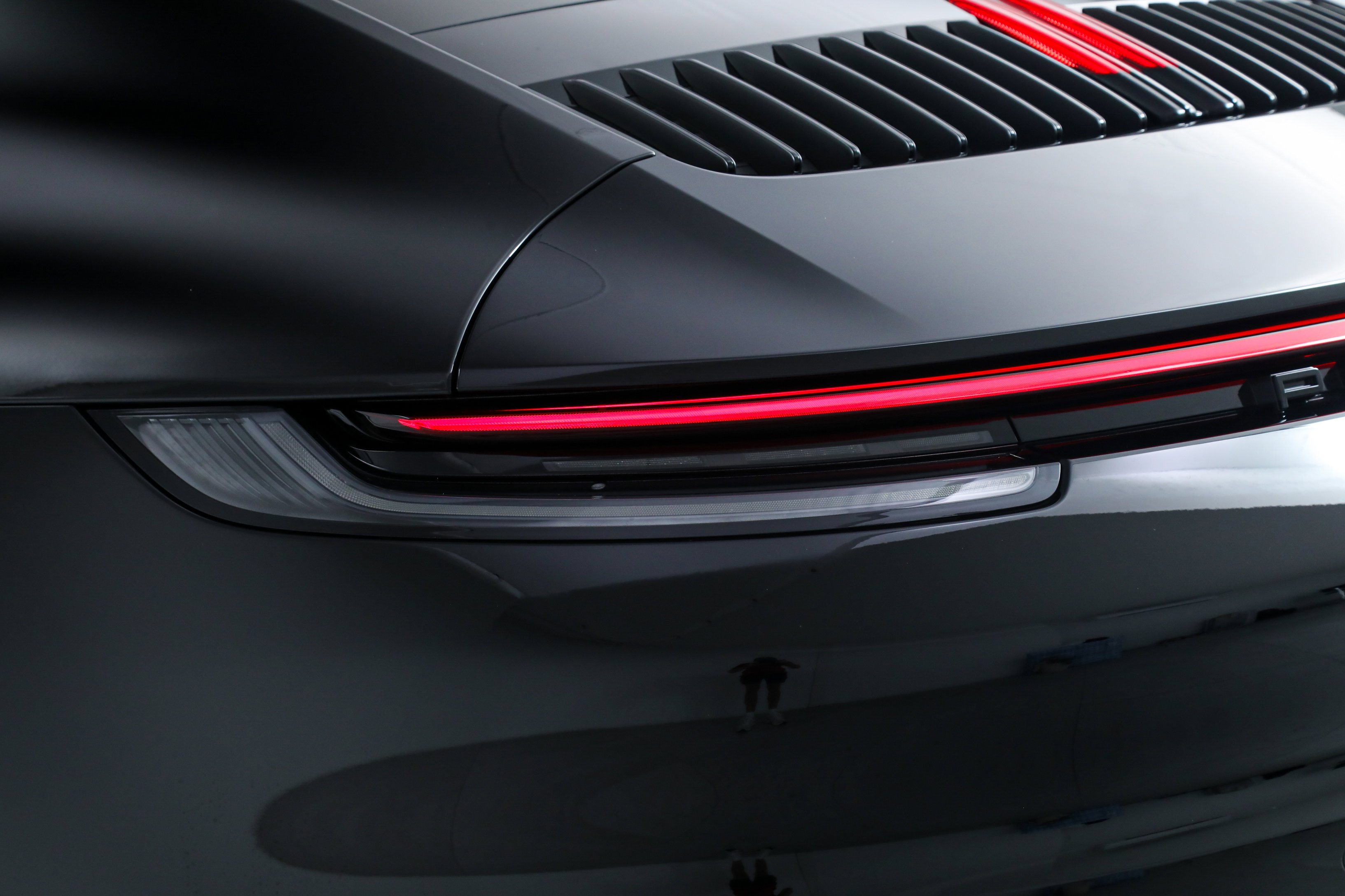 Used 2022 Porsche 911 Carrera image 13