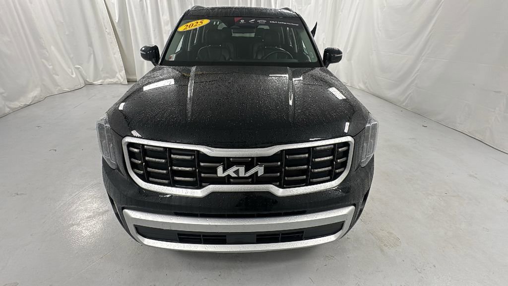 Used 2025 Kia Telluride S image 8