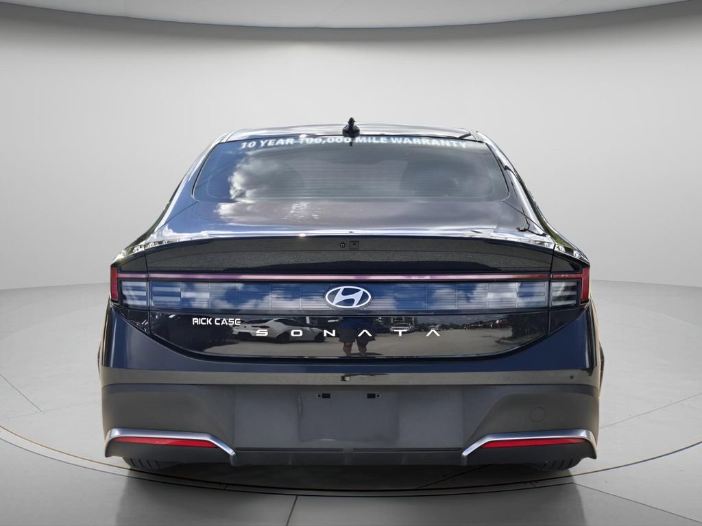 Certified 2025 Hyundai Sonata SE FWD image 6
