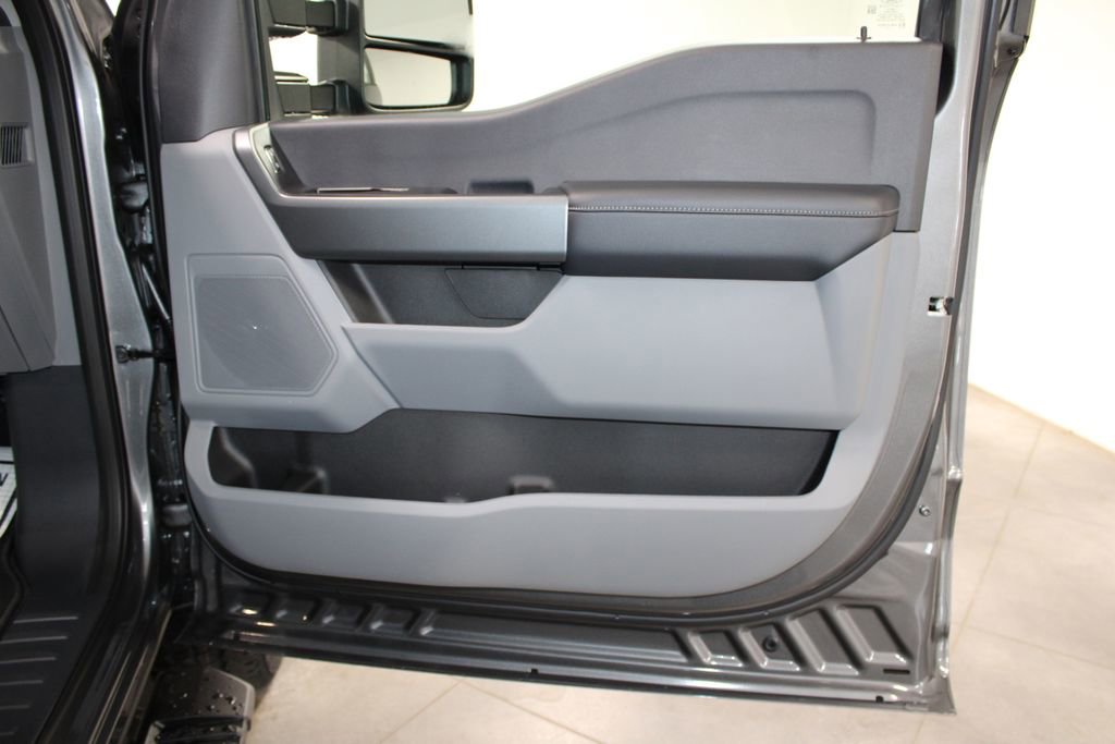 New 2025 Ford F250 XL w/ STX Appearance Package image 28