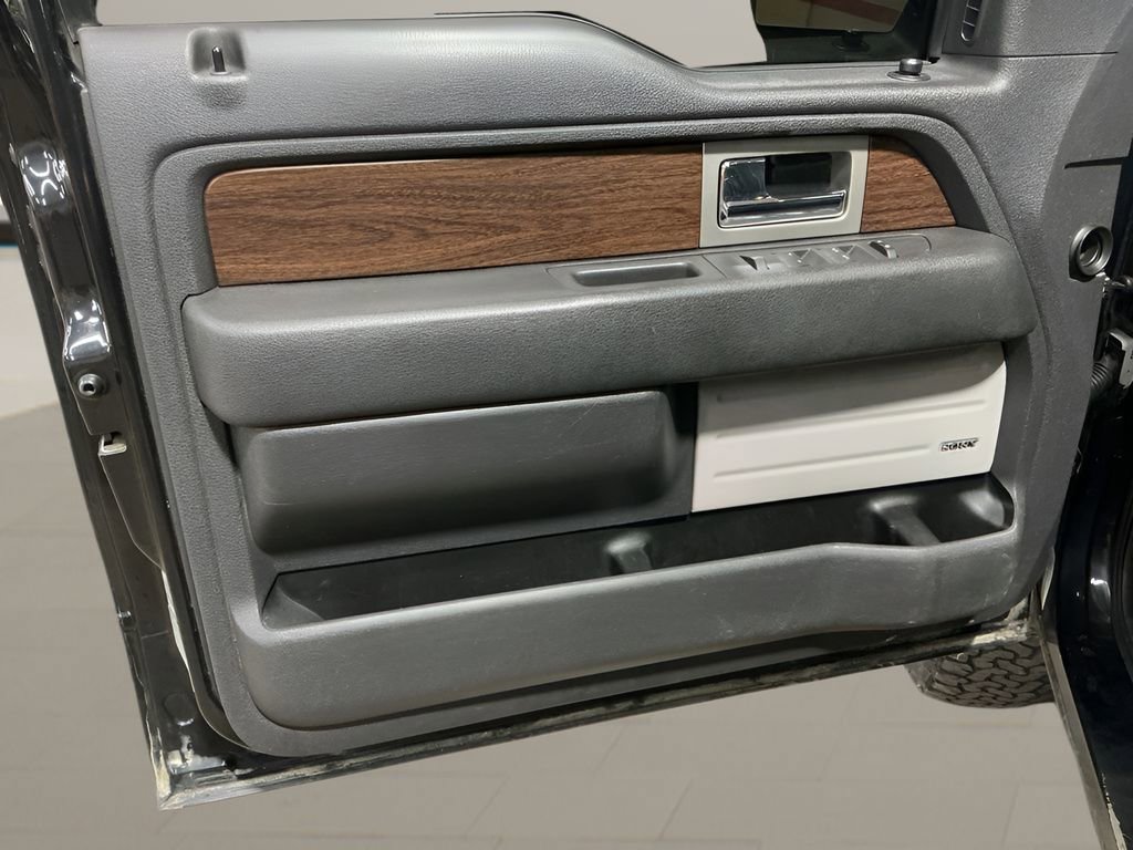 Used 2013 Ford F150 Lariat w/ Luxury Equipment Group image 22