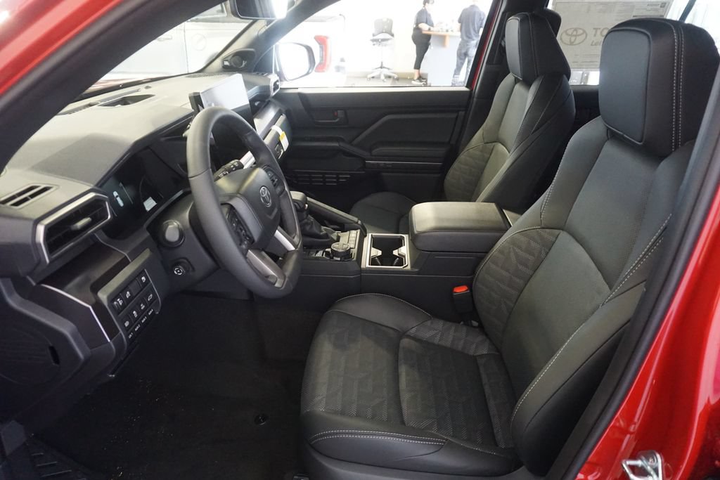 New 2026 Toyota 4Runner TRD Off-Road Premium AWD/4WD image 24