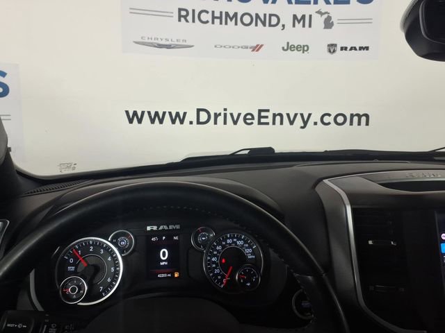 Used 2023 RAM 1500 Big Horn image 24