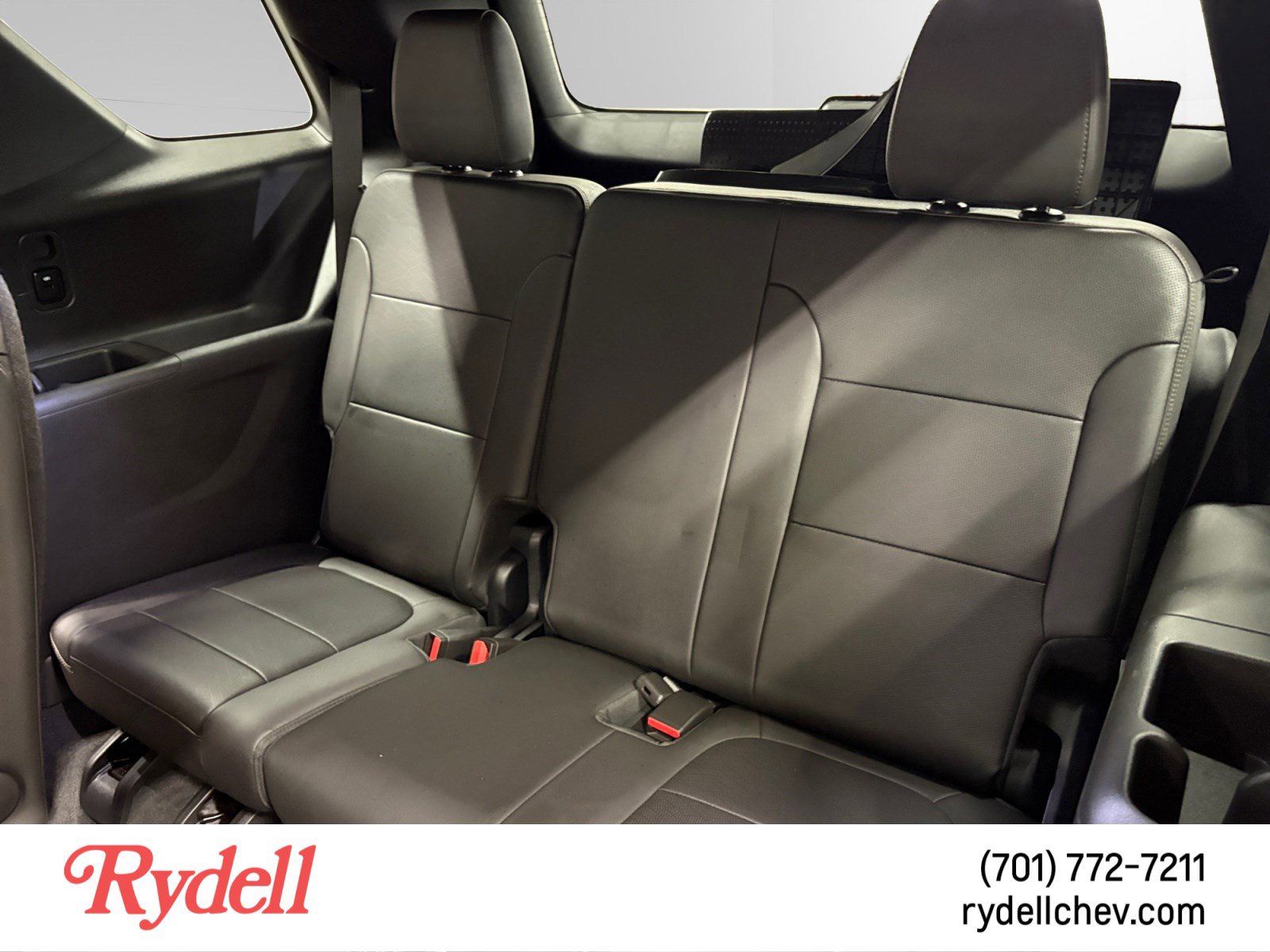 Used 2023 Chevrolet Traverse High Country w/ LPO, Floor Liner Package image 16