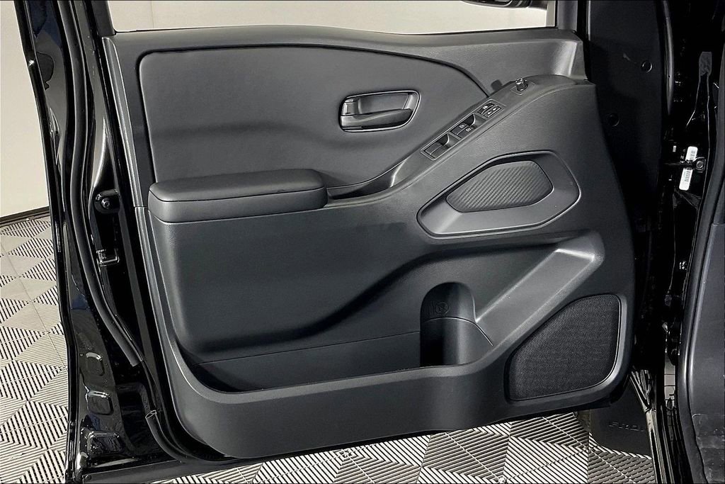 New 2026 Nissan Frontier SV w/ Tow Package image 42