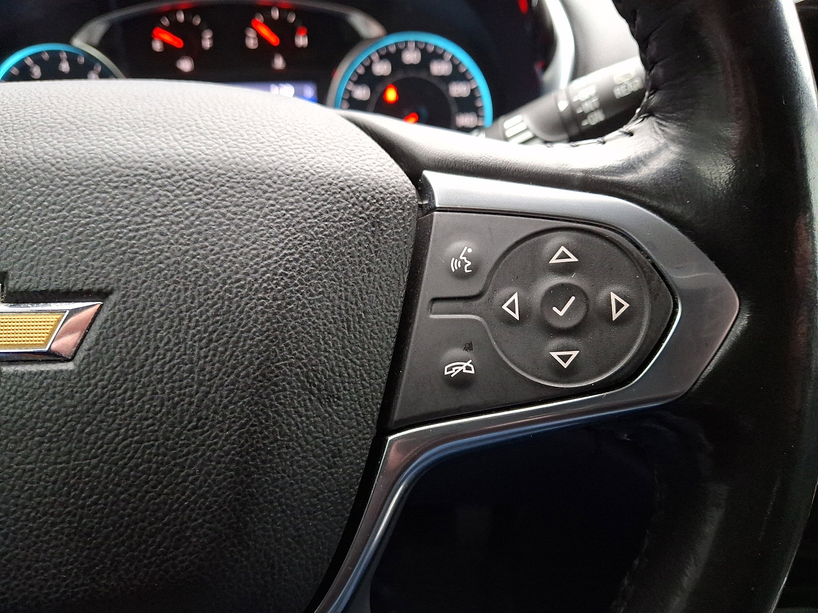 Used 2020 Chevrolet Traverse Premier image 22