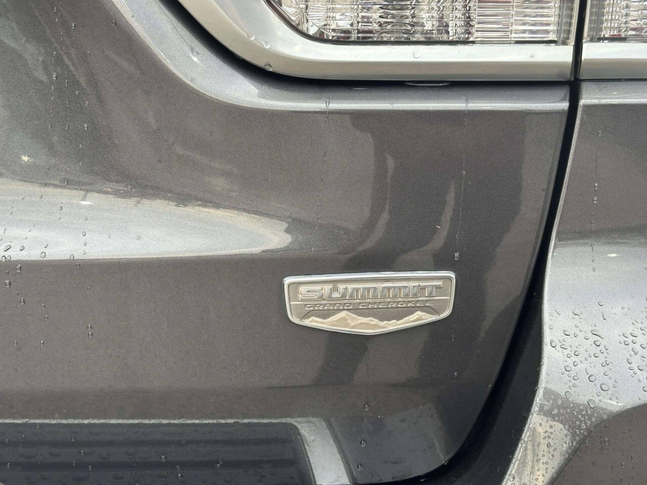 Used 2018 Jeep Grand Cherokee Summit w/ Platinum Series Group AWD/4WD image 44