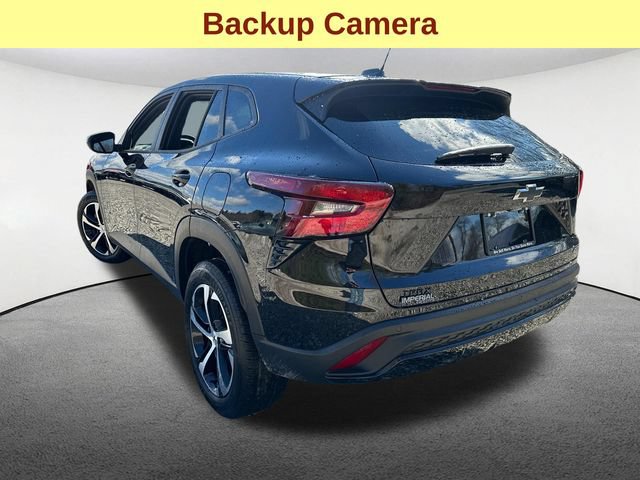Used 2024 Chevrolet Trax RS w/ Driver Confidence Package FWD image 10