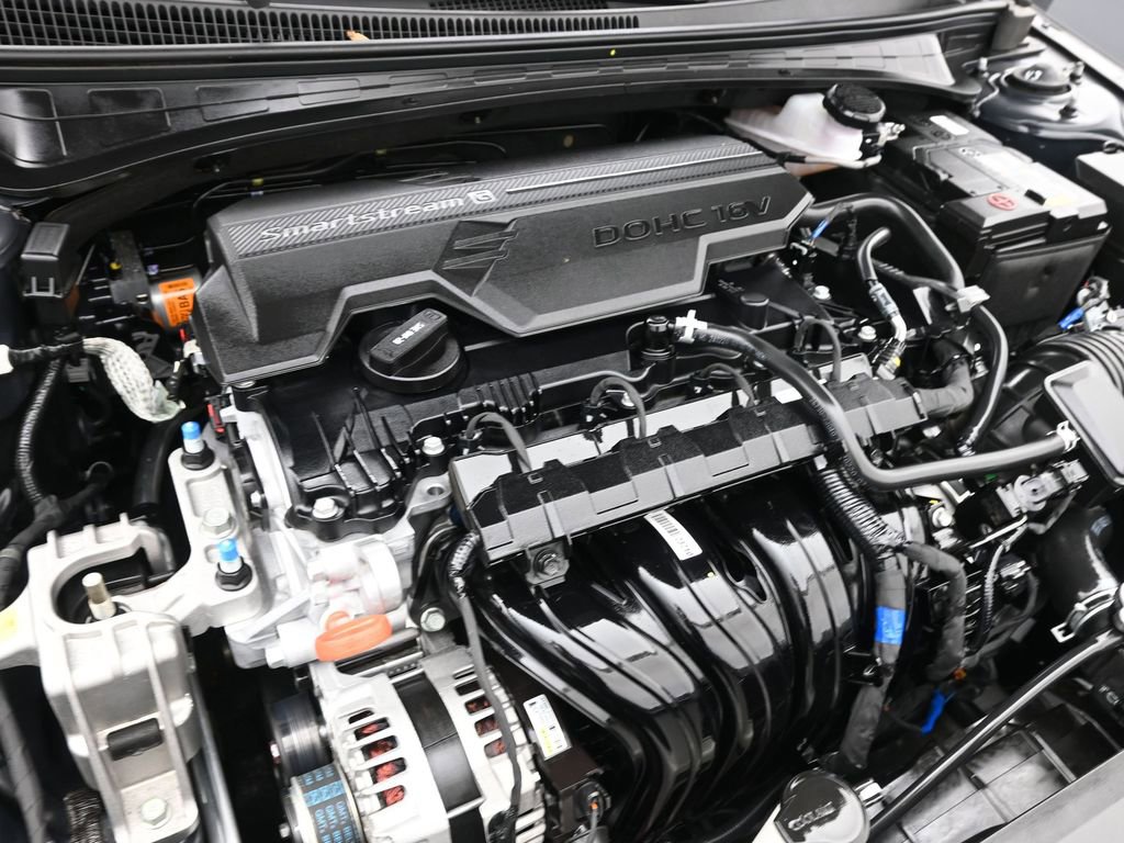 Used 2024 Hyundai Elantra SEL w/ Convenience Package image 28