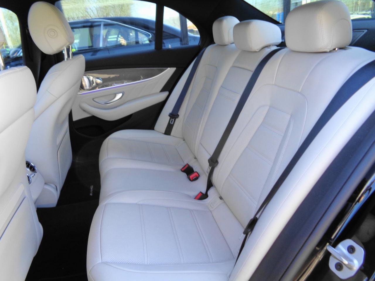 Used 2021 Mercedes-Benz E 53 AMG 4MATIC Sedan image 16