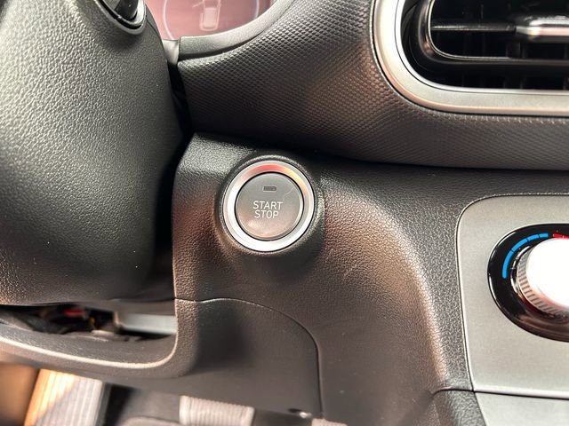 Used 2023 Hyundai Kona Limited image 21