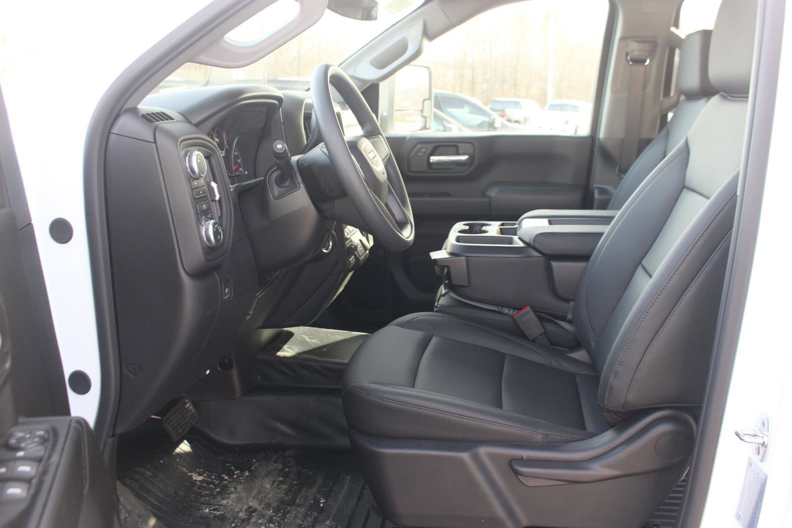 New 2026 GMC Sierra 3500 Pro w/ Convenience Package image 13