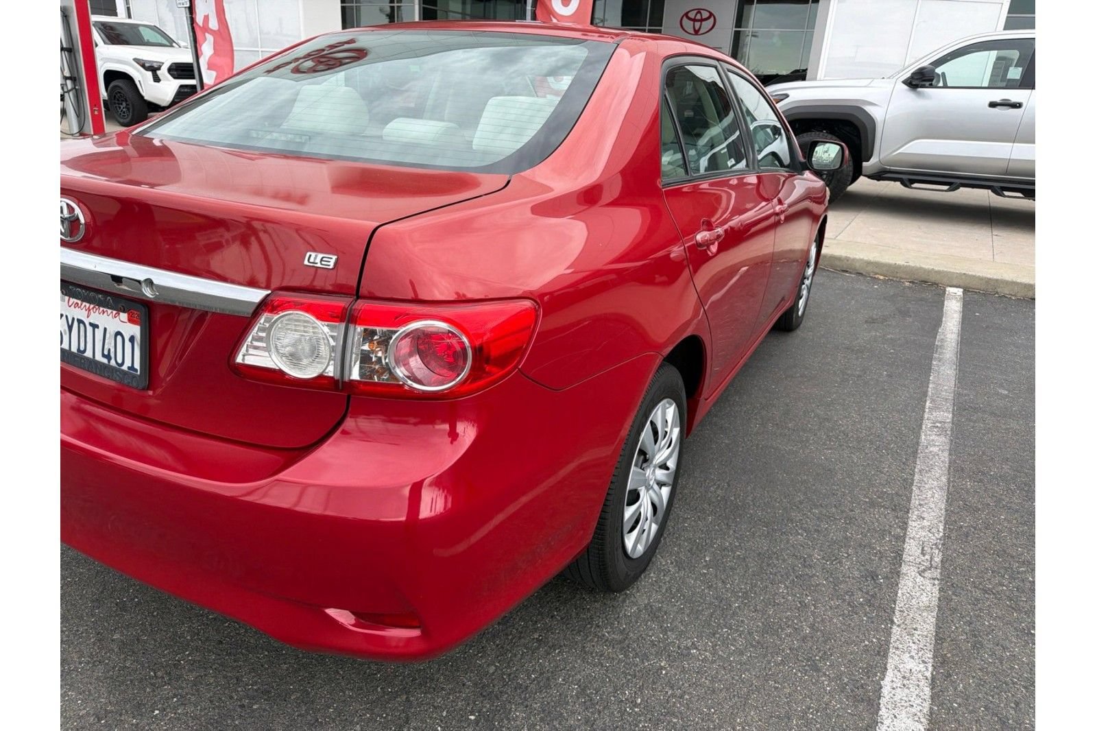 Used 2013 Toyota Corolla LE FWD image 6