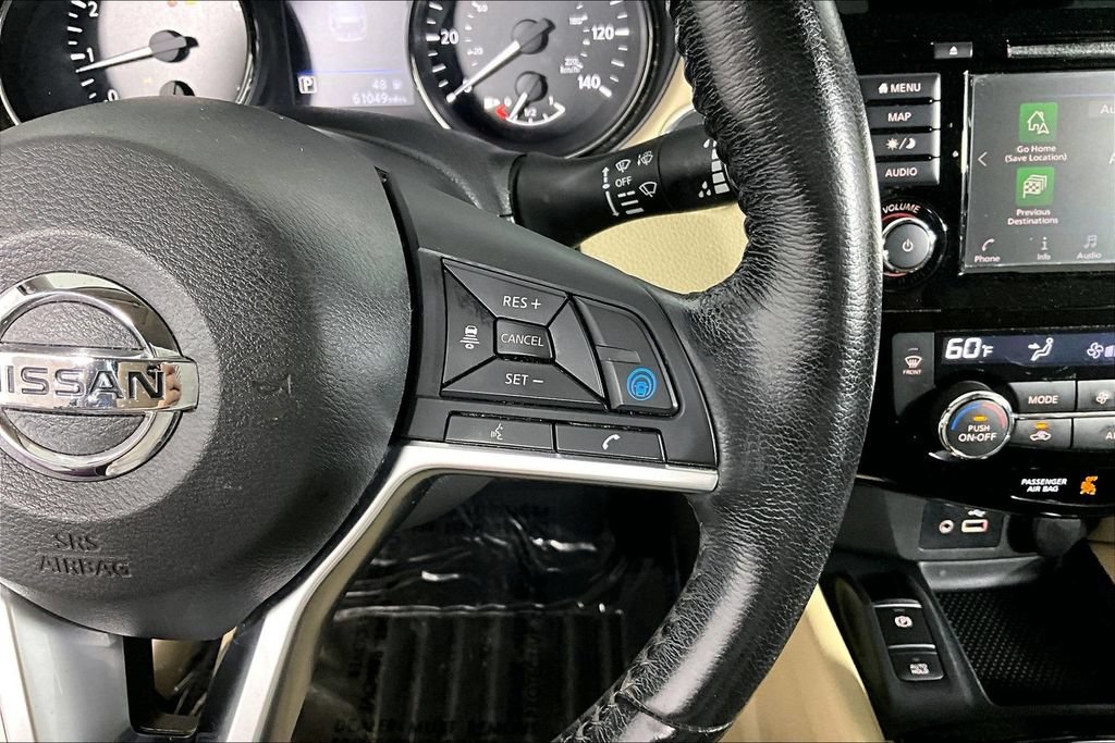 Used 2019 Nissan Rogue SV w/ Premium Package FWD image 19
