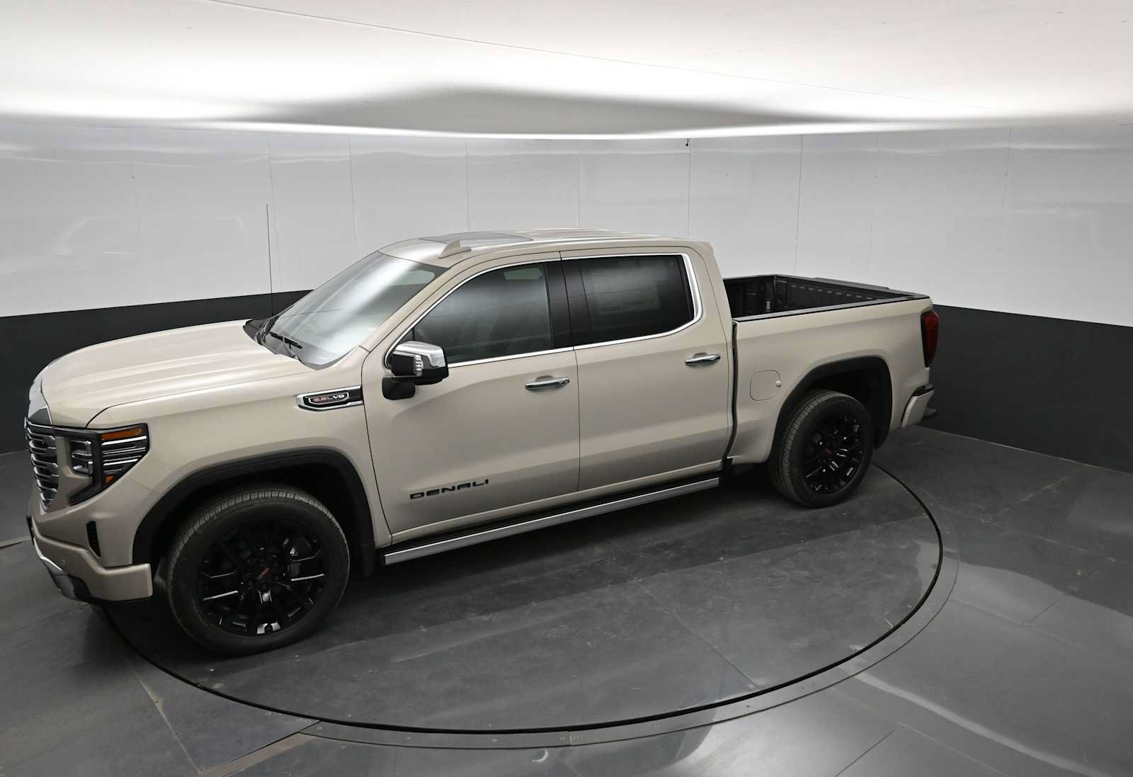 New 2026 GMC Sierra 1500 Denali AWD/4WD image 26