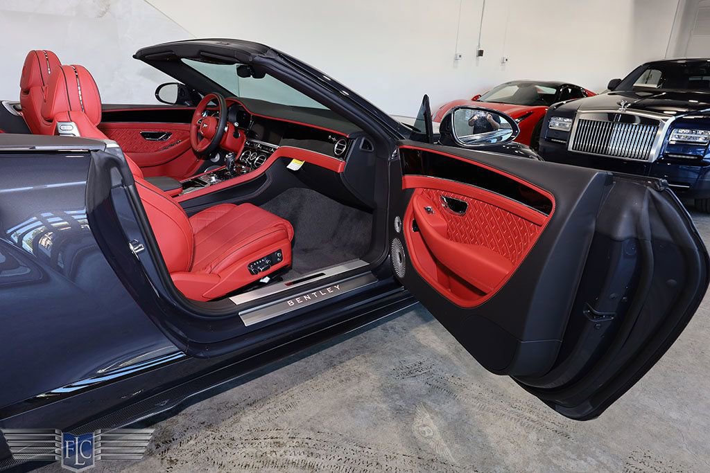 Used 2022 Bentley Continental GT image 19