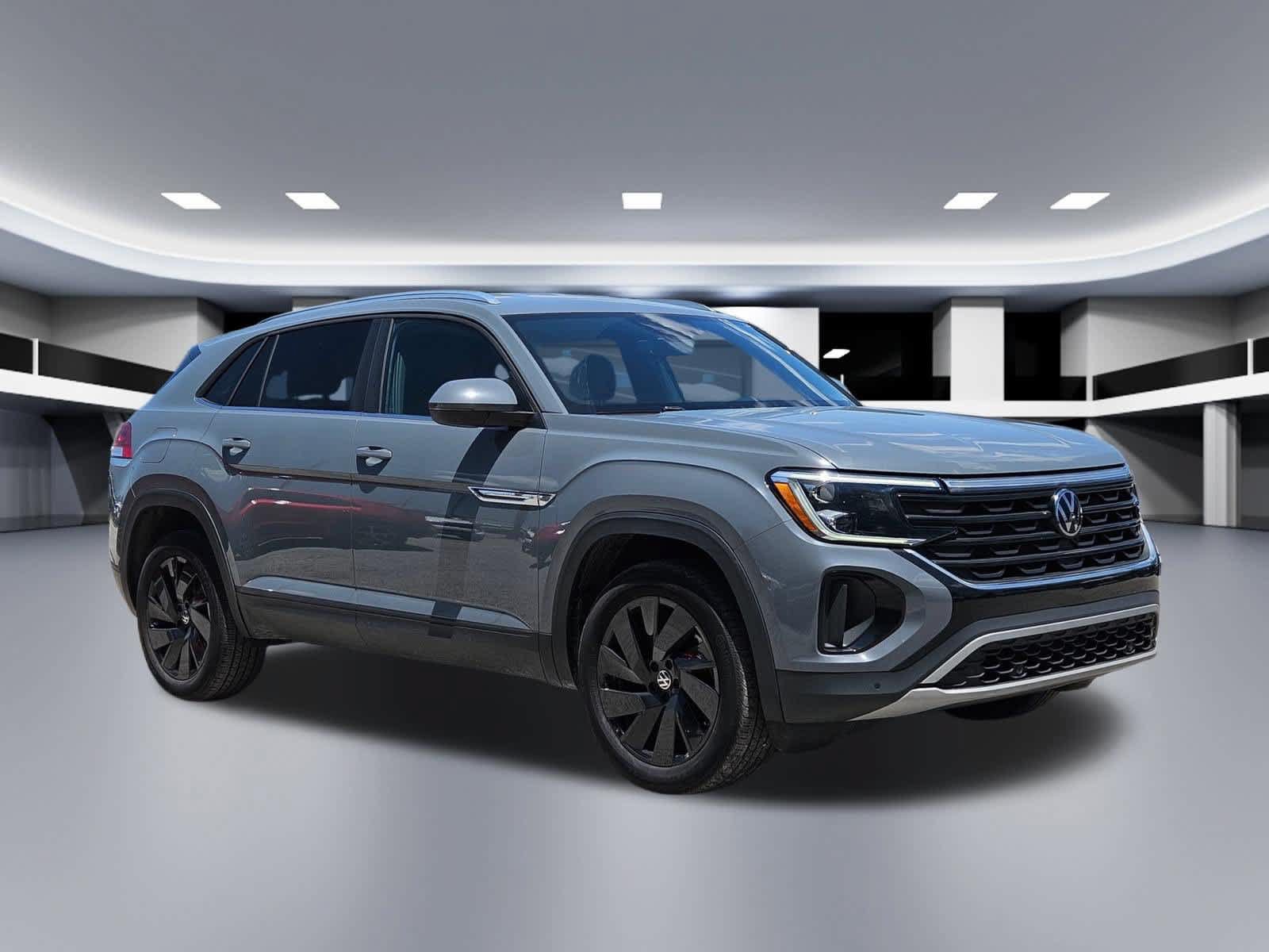 Used 2024 Volkswagen Atlas Cross Sport SE FWD image 8