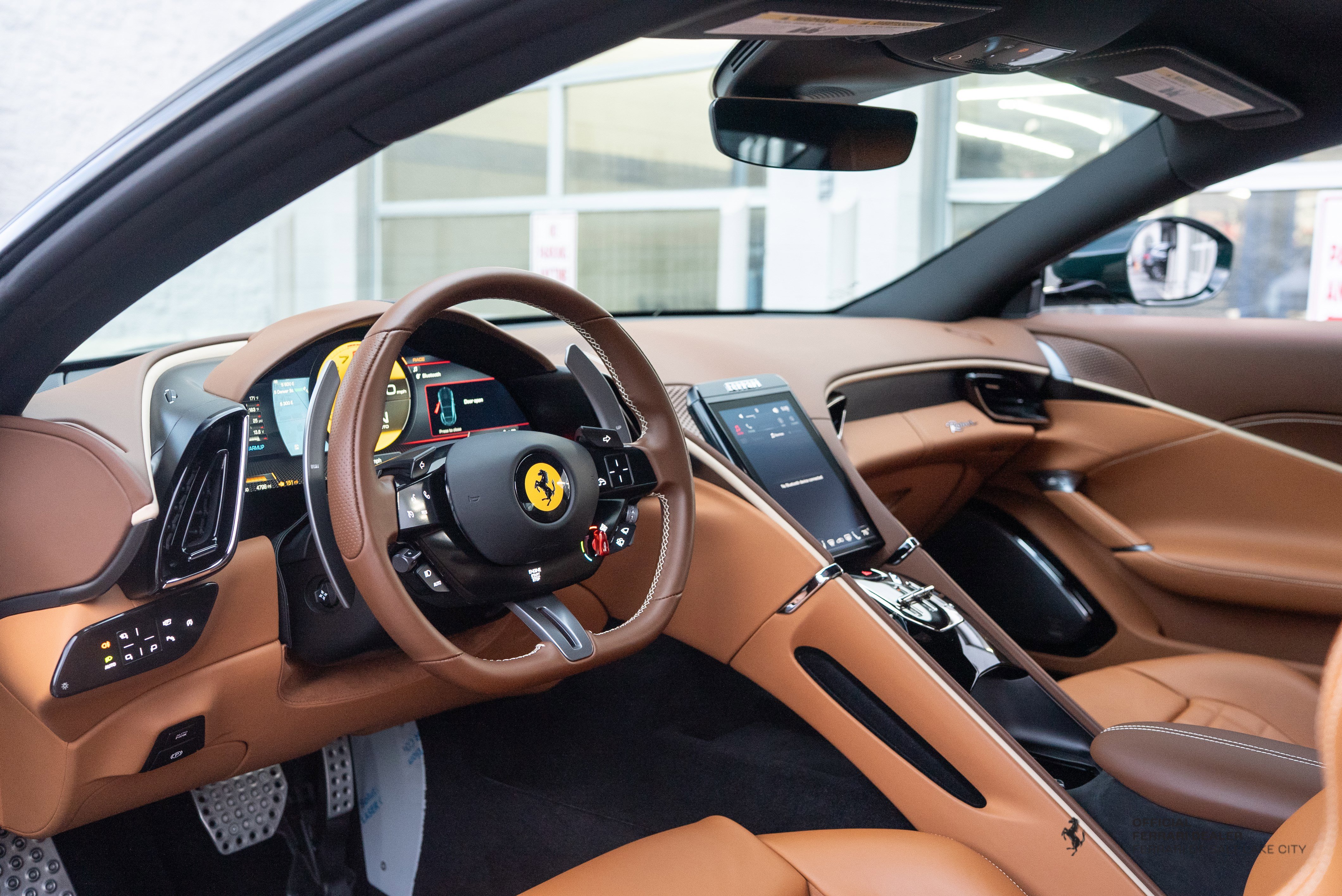 Used 2022 Ferrari Roma image 19