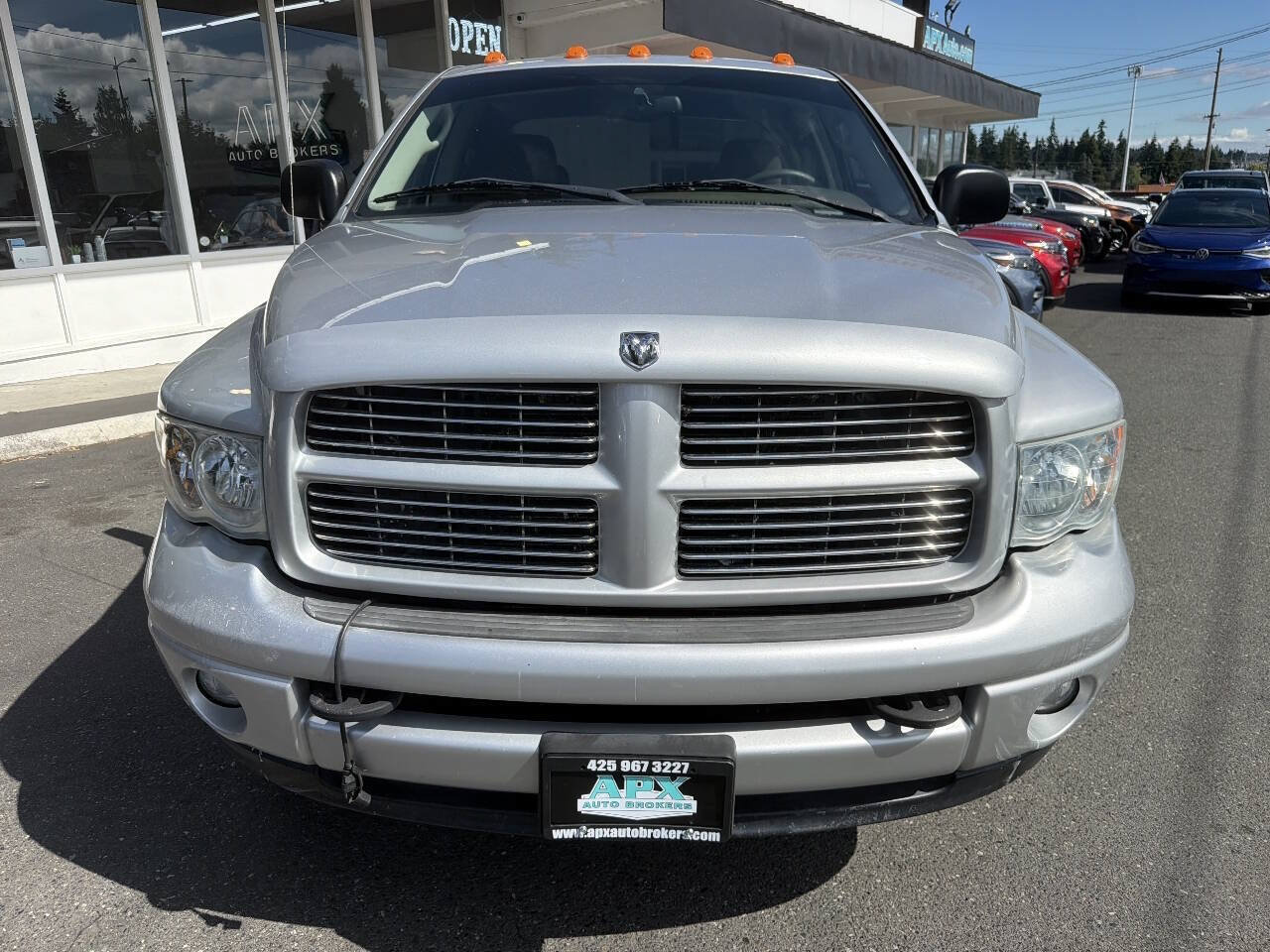 Used 2004 Dodge Ram 3500 Truck SLT w/ Sport Appearance Group AWD/4WD image 11