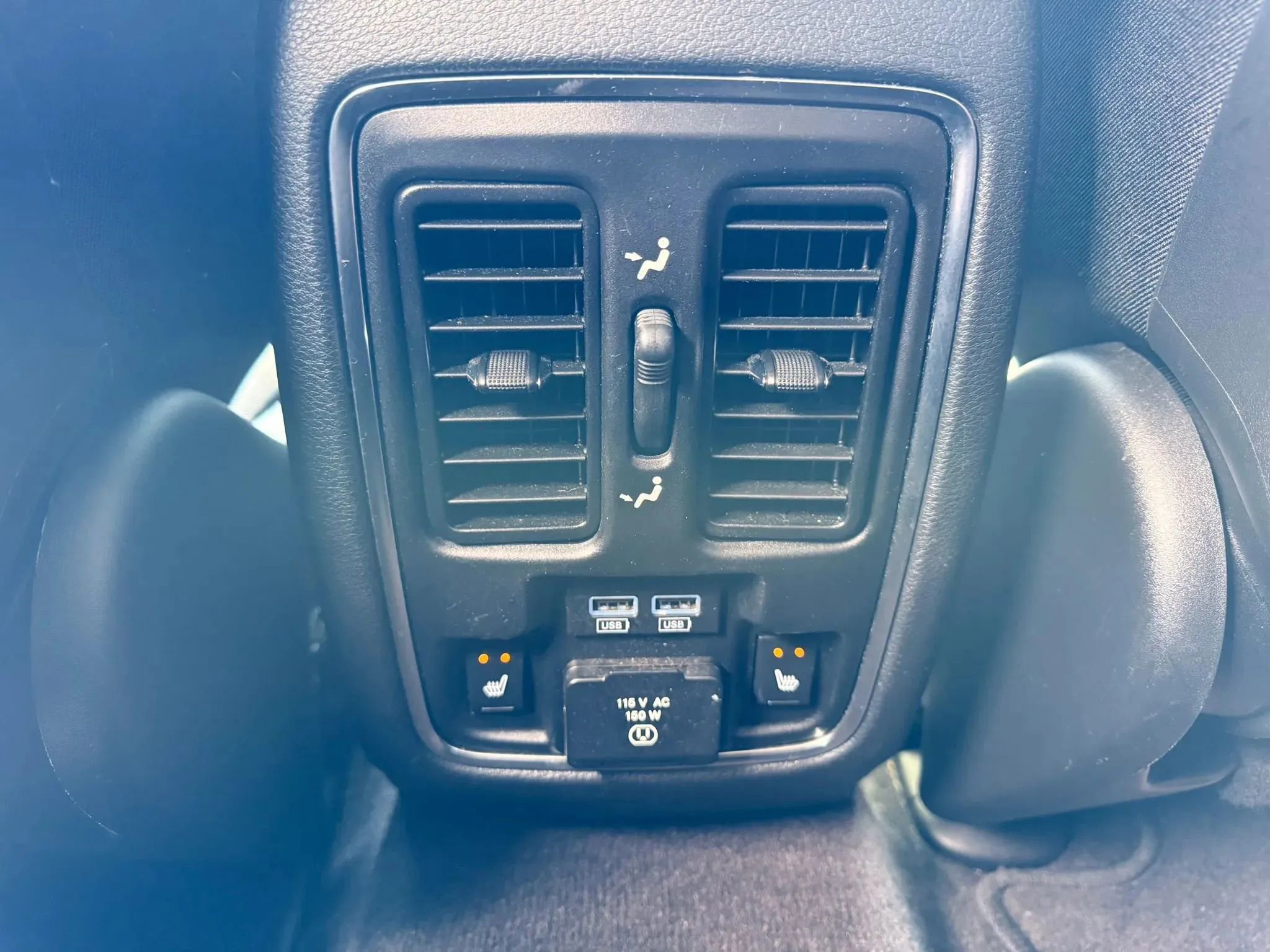 Used 2018 Dodge Durango Citadel w/ Technology Group AWD/4WD image 31