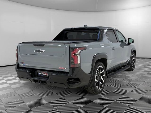 Certified 2025 Chevrolet Silverado EV RST AWD/4WD image 5