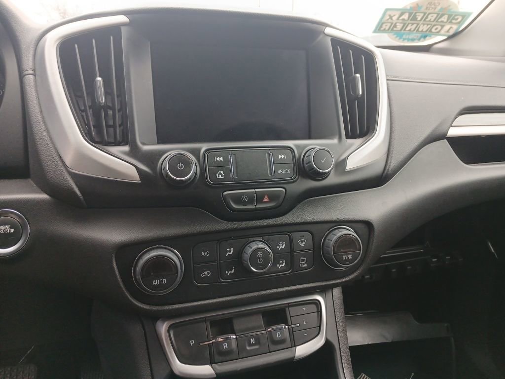 Certified 2024 GMC Terrain SLT image 22