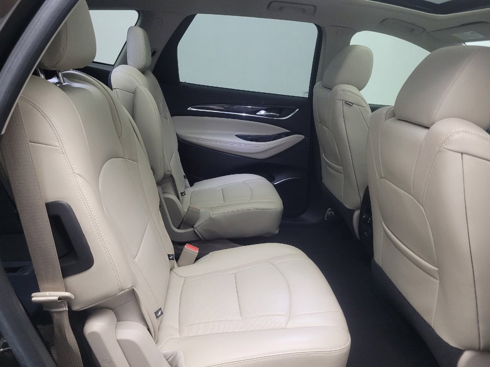 Used 2018 Buick Enclave Premium w/ Experience Buick Package FWD image 19