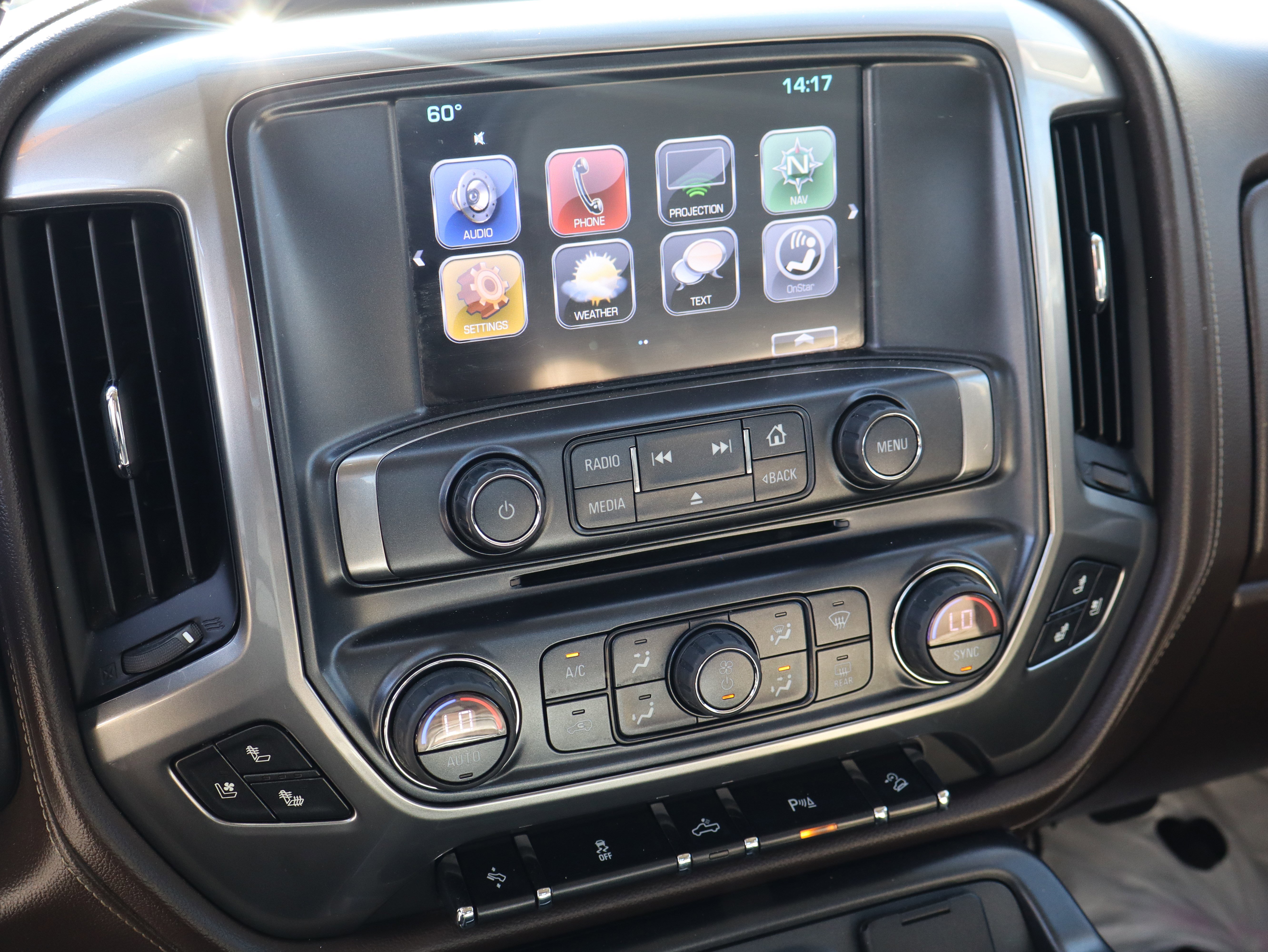 Used 2018 Chevrolet Silverado 1500 LTZ Z71 w/ LTZ Plus Package image 30