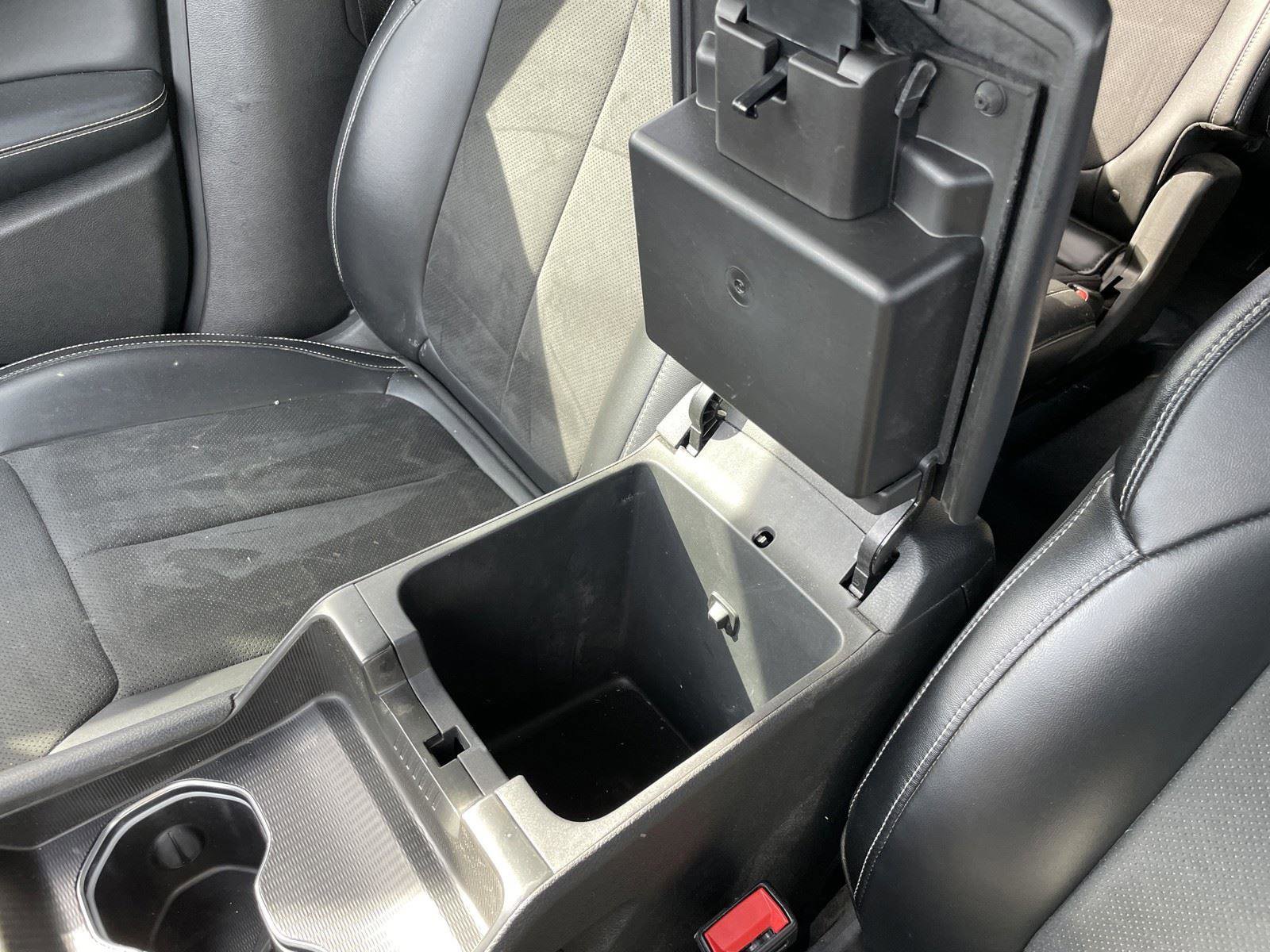 Used 2024 Jeep Grand Cherokee L Altitude image 26