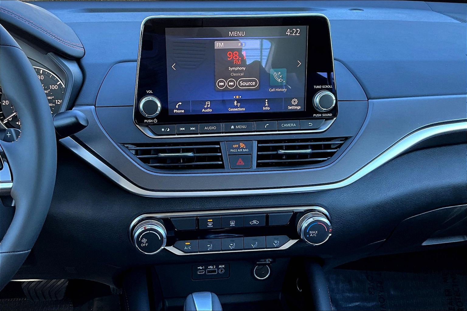 New 2025 Nissan Altima 2.5 SR image 6