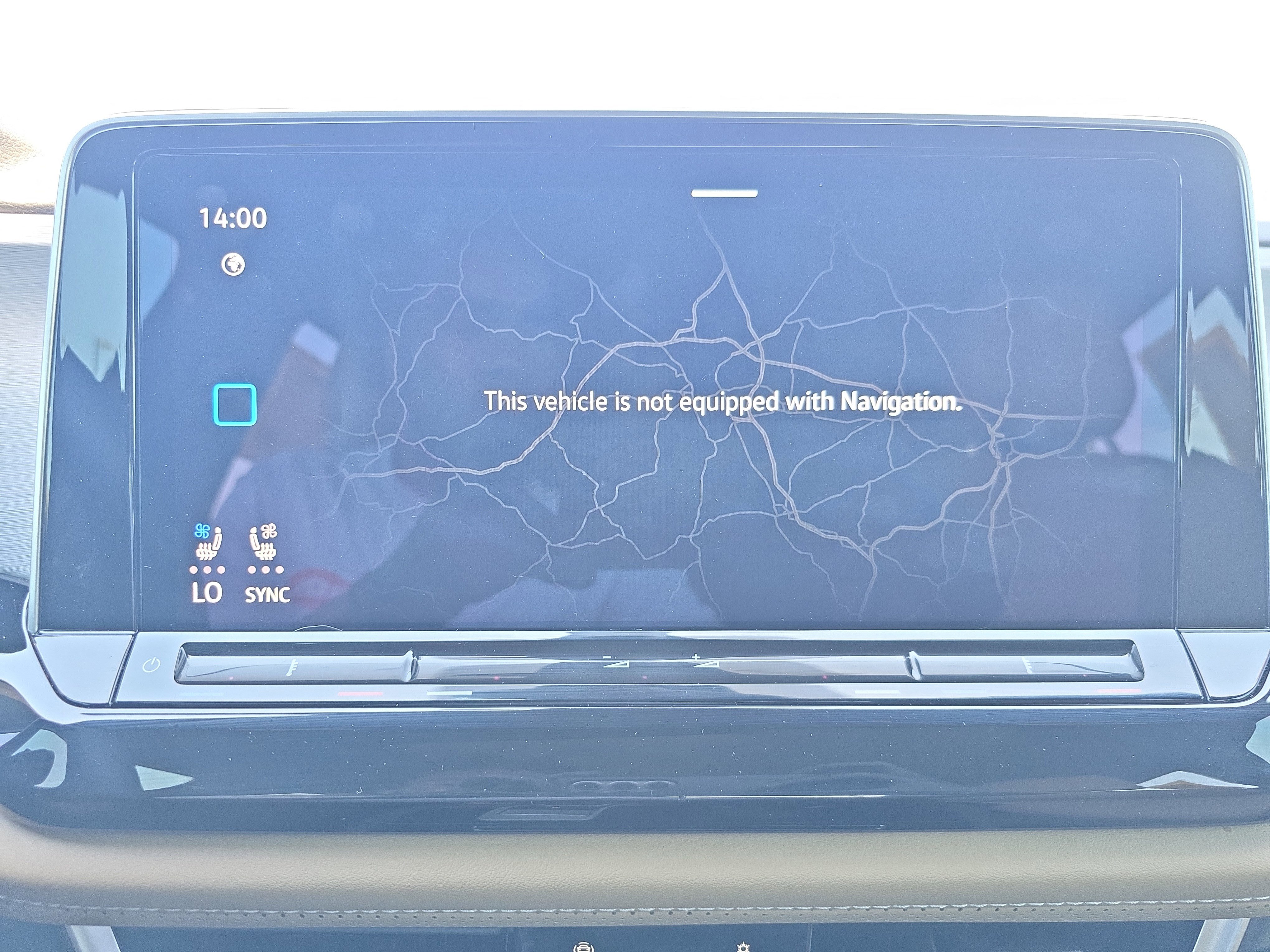 Used 2024 Volkswagen Atlas Cross Sport SE w/ Panoramic Sunroof Package image 21